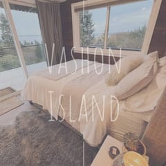 Vashon View Cottage